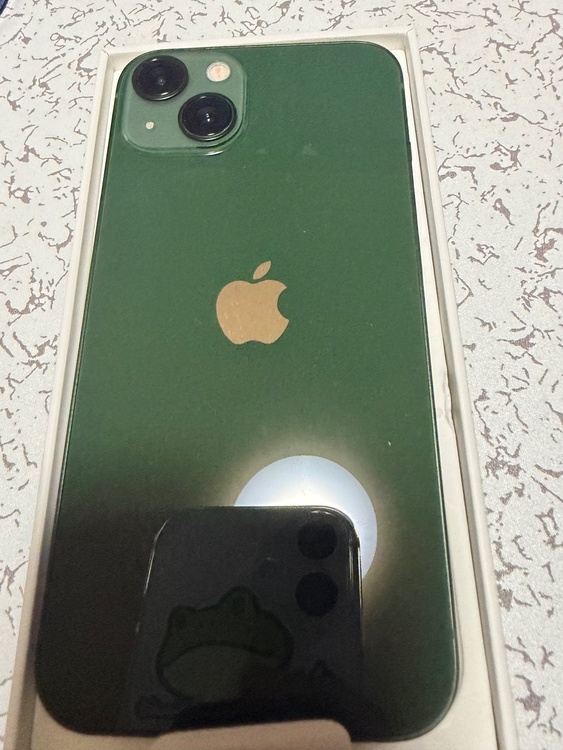 iPhone iPhone 13 512GB SIMフリー（スマホ）の商品画像 - 査定依頼日：2026年7月21日 - 最高査定価格：50,000円