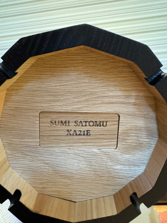 ウイスキー サントリー響 （お酒）の商品画像 - 査定依頼日：2025年5月27日 - 最高査定価格：4,400,000円