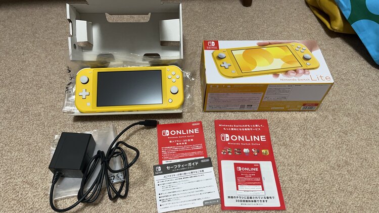 Nintendo Switch Lite（ゲーム機本体・ゲームソフト）の商品画像 - 査定依頼日：2025年4月30日 - 最高査定価格：10,500円