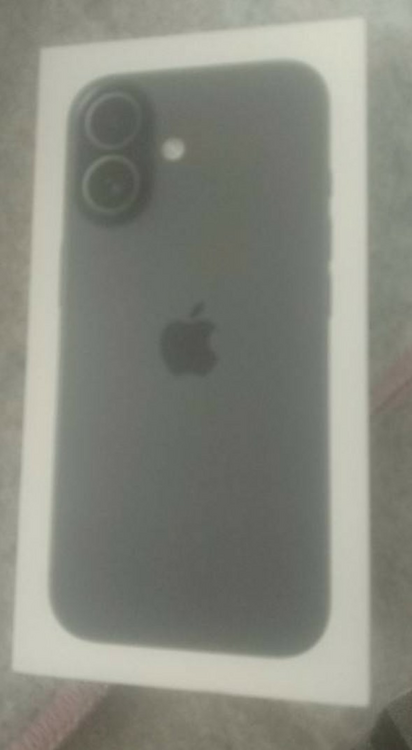 iPhone17SIMフリー（スマホ）の商品画像 - 査定依頼日：2026年1月2日 - 最高査定価格：95,000円