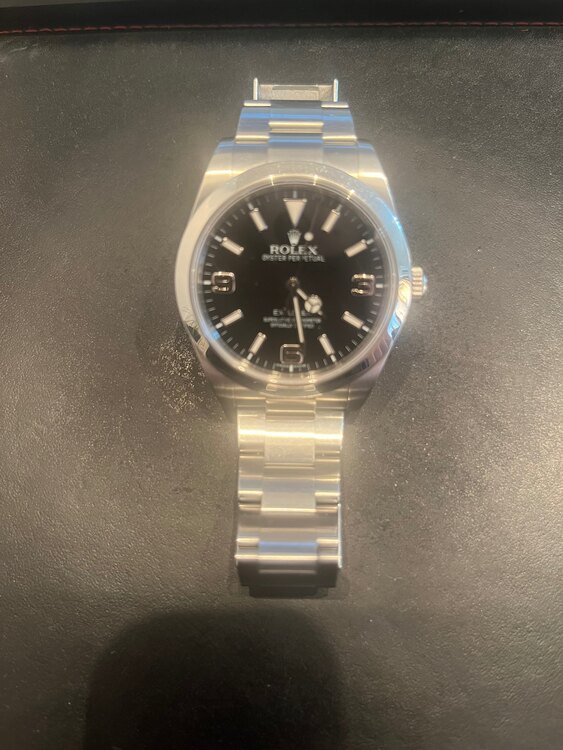 ロレックス エクスプローラー （高級時計）の商品画像 - 査定依頼日：2025年1月26日 - 最高査定価格：1,000,000円