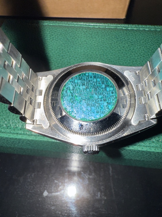 ロレックス デイトジャスト 16234/Y41014（高級時計）の商品画像 - 査定依頼日：2025年12月4日 - 最高査定価格：1,050,000円