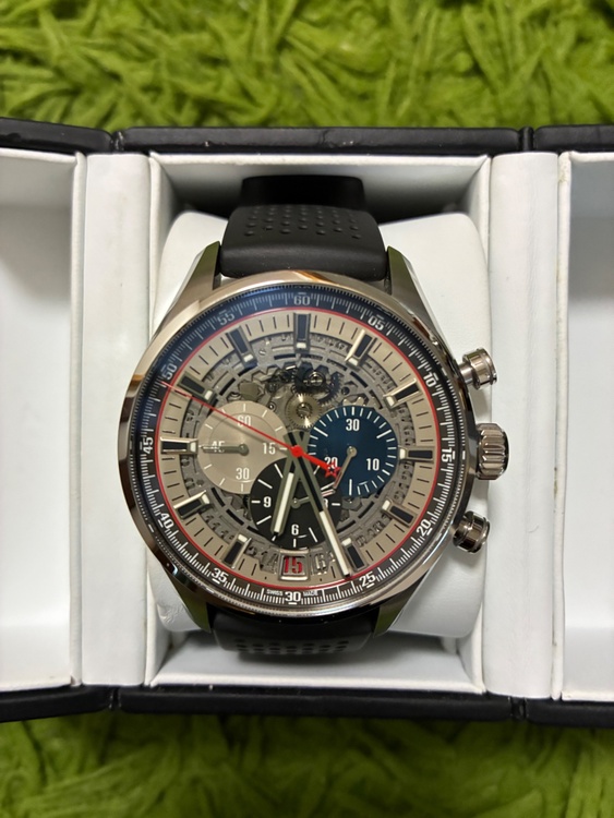 エルプリメロ　スケルトン（高級時計）の商品画像 - 査定依頼日：2026年2月22日 - 最高査定価格：620,000円