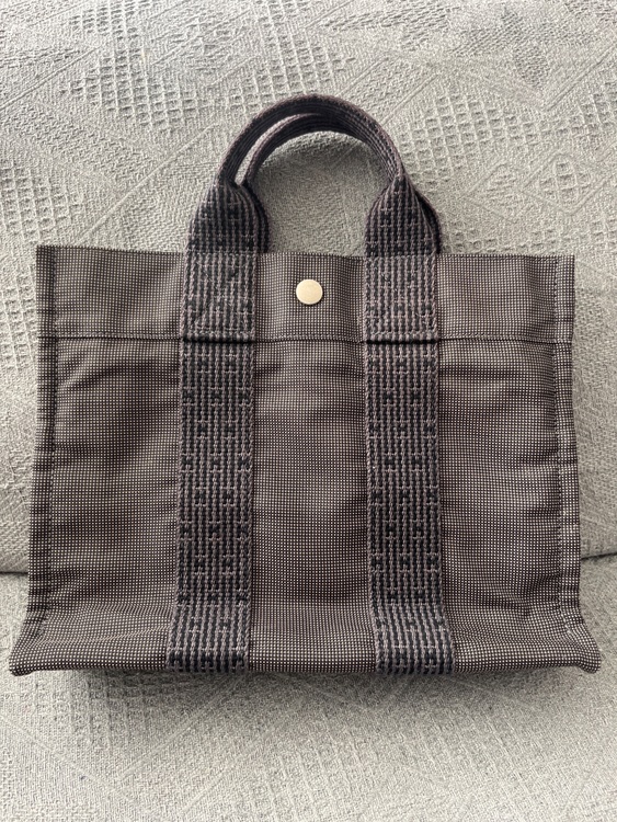 エルメス エールライン （ブランドバッグ）の商品画像 - 査定依頼日：2025年9月9日 - 最高査定価格：20,000円