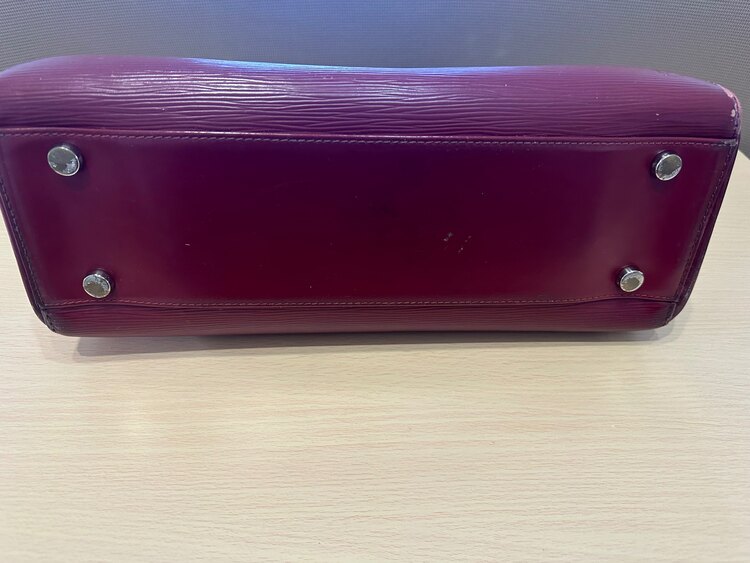 M41153（ブランドバッグ）の商品画像 - 査定依頼日：2025年1月13日 - 最高査定価格：40,000円