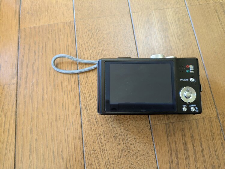 LUMIX（カメラ）の商品画像 - 査定依頼日：2026年7月16日 - 最高査定価格：4,000円
