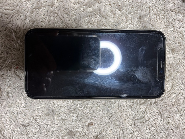 iPhone11 256GB SIMフリー（スマホ）の商品画像 - 査定依頼日：2026年4月21日 - 最高査定価格：23,000円