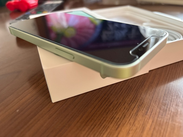 iPhone 12 mini 64GB SIMフリー（スマホ）の商品画像 - 査定依頼日：2026年4月6日 - 最高査定価格：20,000円