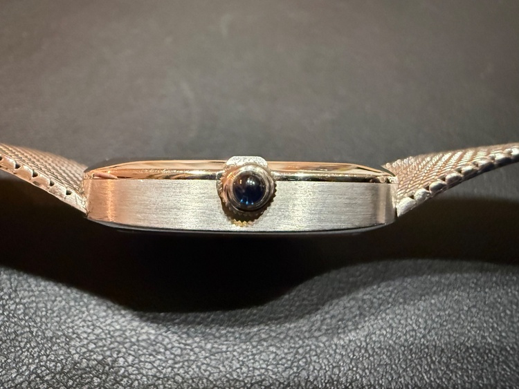 コルム（高級時計）の商品画像 - 査定依頼日：2025年12月28日 - 最高査定価格：1,200,000円