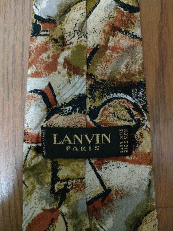 LANVIN（古着・ファッション）の商品画像 - 査定依頼日：2026年4月30日