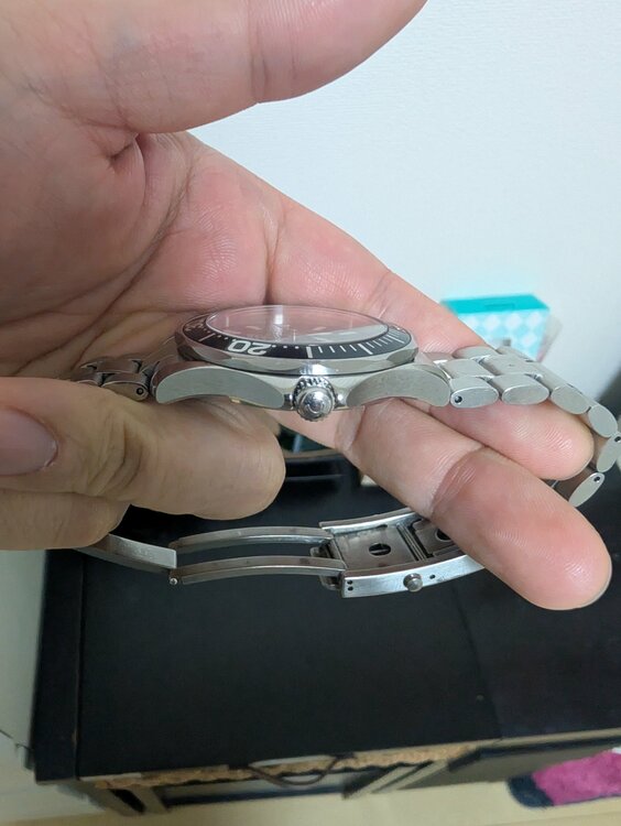 シーマスター 300 プロフェッショナル クォーツ（高級時計）の商品画像 - 査定依頼日：2026年2月26日 - 最高査定価格：275,000円