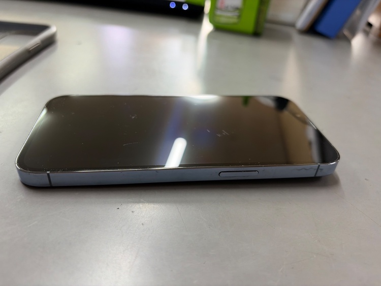 iPhone 13 Pro 256GB SIMフリー（スマホ）の商品画像 - 査定依頼日：2026年2月13日 - 最高査定価格：53,000円