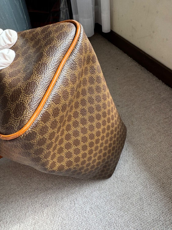 セリーヌ　ハンドバッグ（ブランドバッグ）の商品画像 - 査定依頼日：2025年12月2日 - 最高査定価格：30,000円