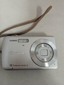 カシオ（カメラ）の商品画像 - 査定依頼日：2026年3月1日 - 最高査定価格：3,000円