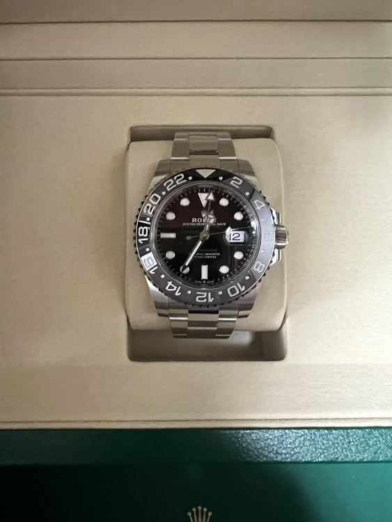 126710GRNR（高級時計）の商品画像 - 査定依頼日：2025年7月13日 - 最高査定価格：2,660,000円