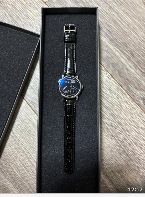 ランゲ＆ゾーネ ランゲ1 191,06（高級時計）の商品画像 - 査定依頼日：2025年6月16日 - 最高査定価格：5,200,000円