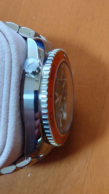 オメガ シーマスター OMEGA プラネットオーシャン 600コーアクシャル（高級時計）の商品画像 - 査定依頼日：2026年3月4日 - 最高査定価格：550,000円