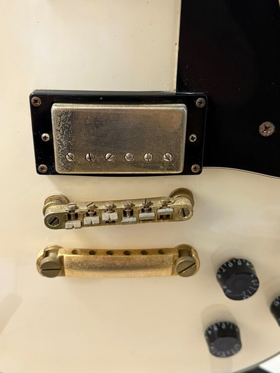 エピフォン　レスポールカスタム（ピアノ・楽器・PA機材）の商品画像 - 査定依頼日：2025年5月5日 - 最高査定価格：15,000円