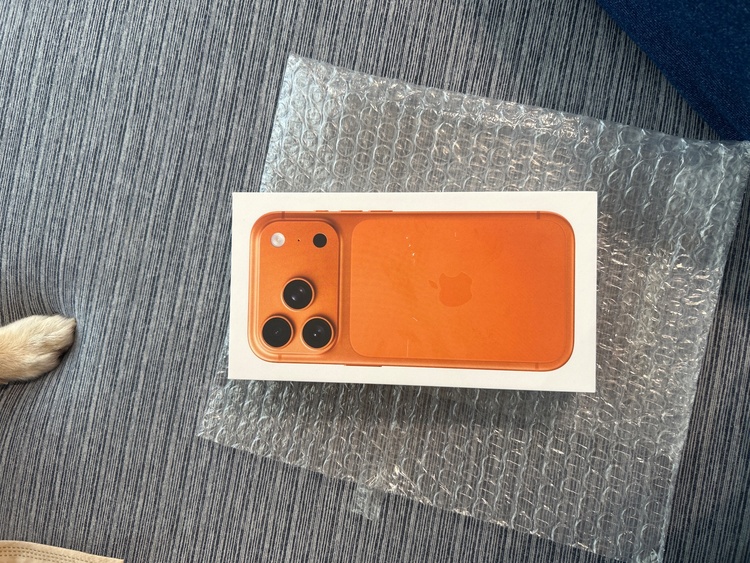 iPhone iPhone 17 Pro 256GB SIMフリー（スマホ）の商品画像 - 査定依頼日：2026年8月31日 - 最高査定価格：186,000円