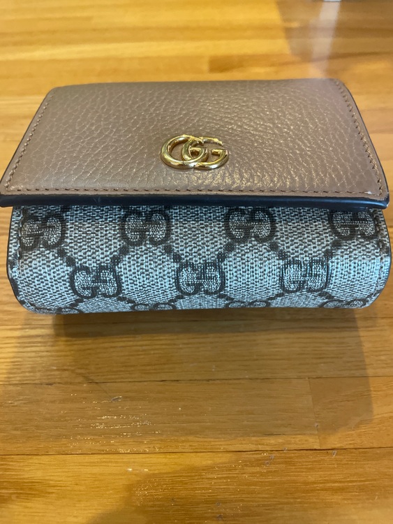 グッチ  （ブランドバッグ）の商品画像 - 査定依頼日：2025年6月16日 - 最高査定価格：18,000円