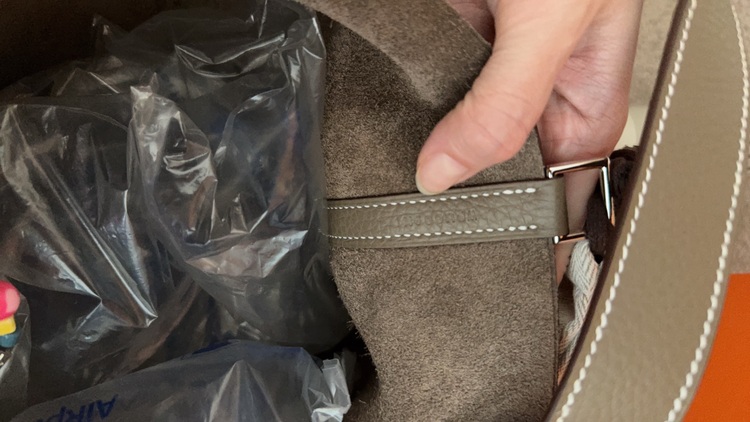 エルメス ピコタン （ブランドバッグ）の商品画像 - 査定依頼日：2025年6月5日 - 最高査定価格：600,000円