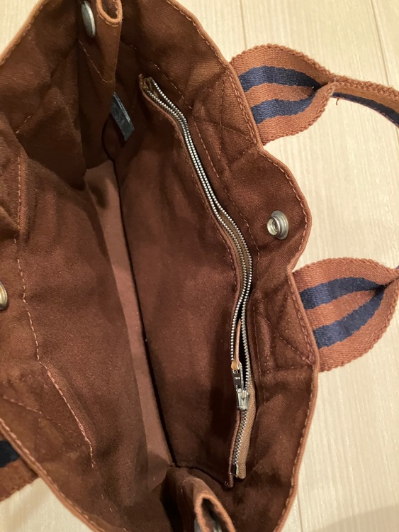 フールトゥ（ブランドバッグ）の商品画像 - 査定依頼日：2025年11月18日 - 最高査定価格：15,000円