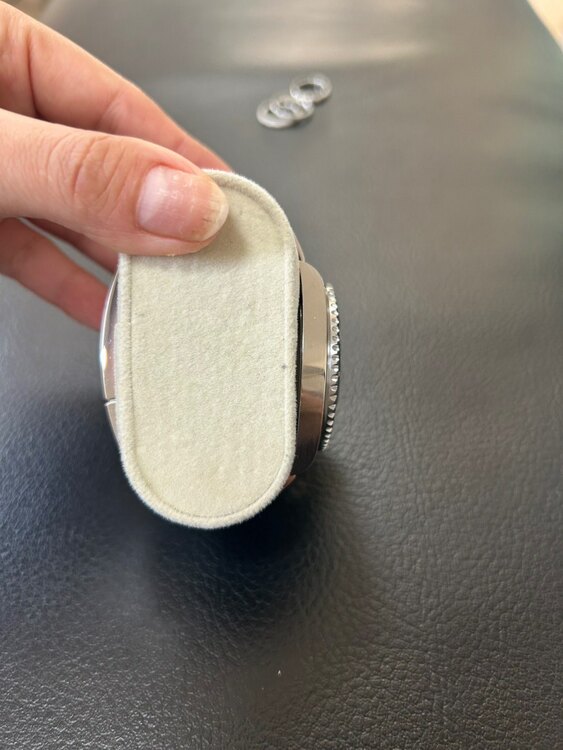 ロレックス サブマリーナー 126610lm（高級時計）の商品画像 - 査定依頼日：2025年4月9日 - 最高査定価格：1,850,000円