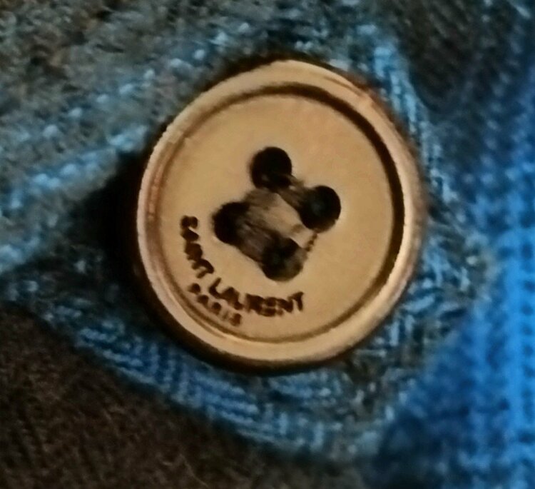 イブサンローラン  （ブランドバッグ）の商品画像 - 査定依頼日：2026年1月14日 - 最高査定価格：15,000円