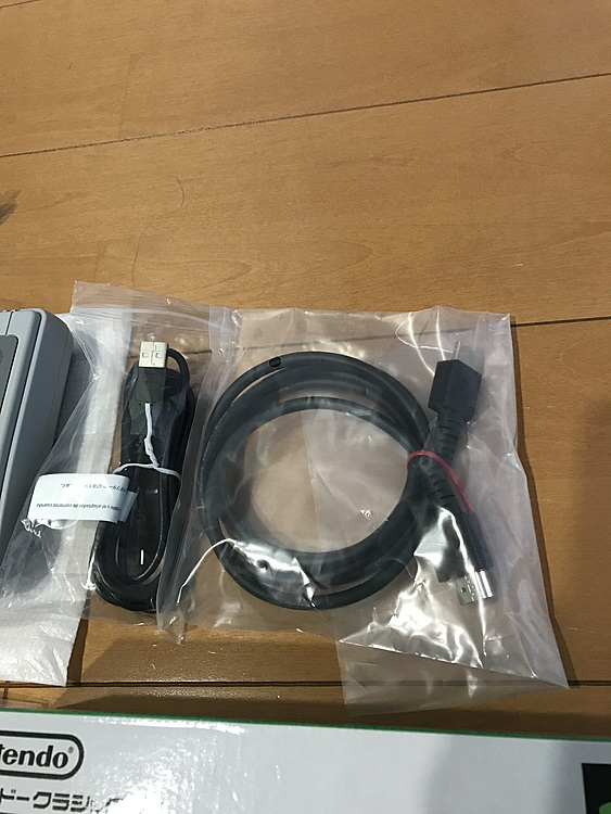 ニンテンドークラシックミニ スーパーファミコン（ゲーム機本体・ゲームソフト）の商品画像 - 査定依頼日：2019年12月29日 - 最高査定価格：3,300円