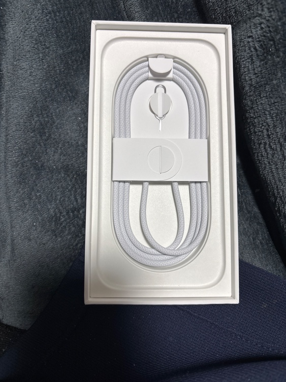 iPhone 16 128GB SIMフリー（スマホ）の商品画像 - 査定依頼日：2026年3月11日 - 最高査定価格：90,000円