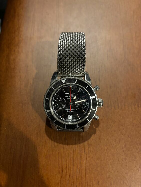 A2337024/B881（高級時計）の商品画像 - 査定依頼日：2025年10月11日 - 最高査定価格：420,000円