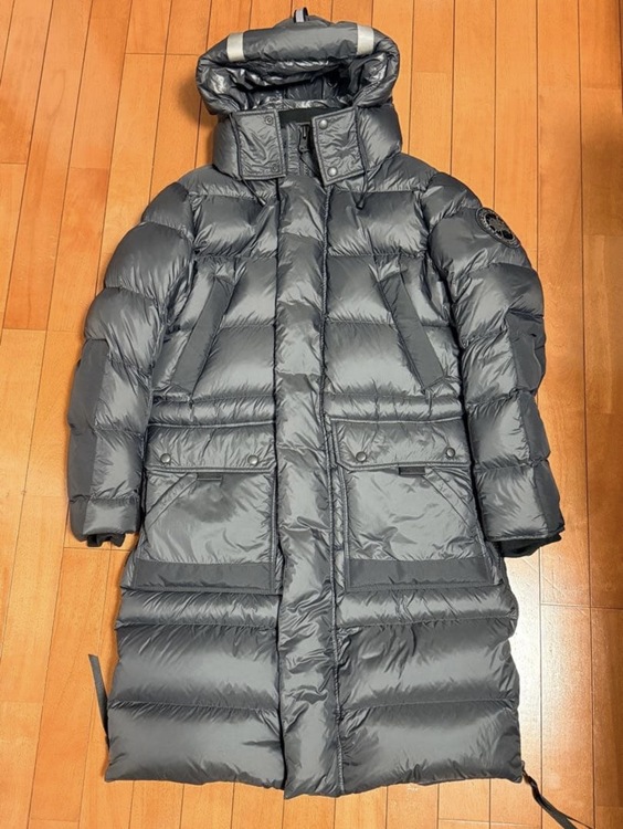 CANADA GOOSE カナダグース ロングダウン ダウンコート（古着・ファッション）の商品画像 - 査定依頼日：2026年8月28日 - 最高査定価格：42,000円