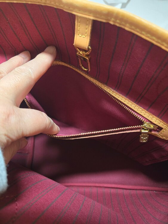 ネヴァーフル（ブランドバッグ）の商品画像 - 査定依頼日：2026年2月24日 - 最高査定価格：170,000円