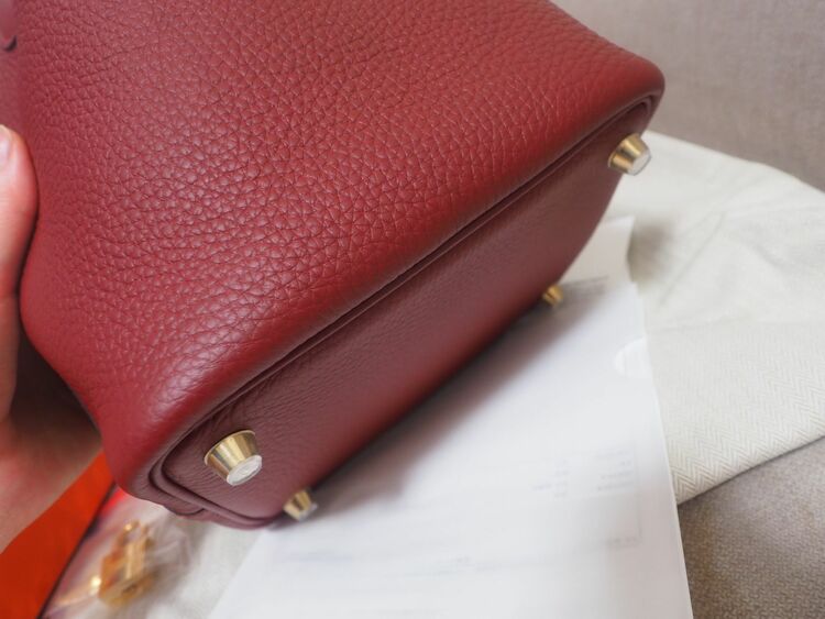 ピコタンロック18（ブランドバッグ）の商品画像 - 査定依頼日：2025年6月27日 - 最高査定価格：480,000円