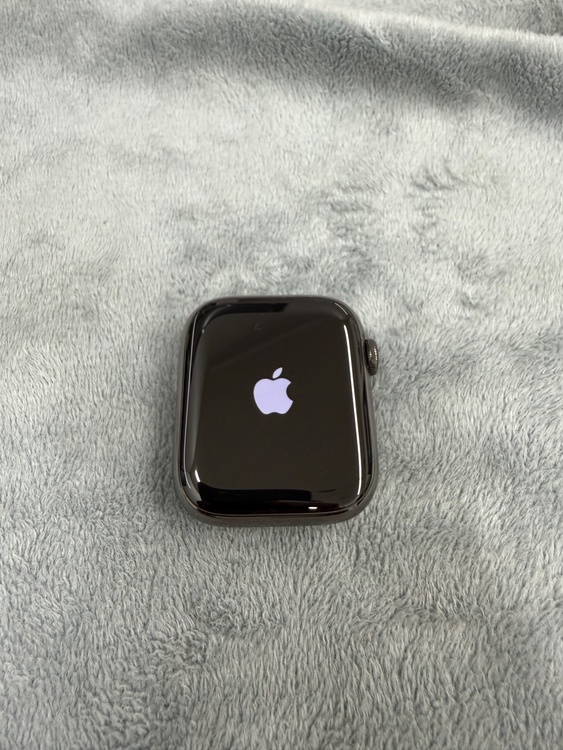 Apple Watch Series 8   GPS + Cellularモデル（PC・タブレット）の商品画像 - 査定依頼日：2026年4月22日 - 最高査定価格：18,000円
