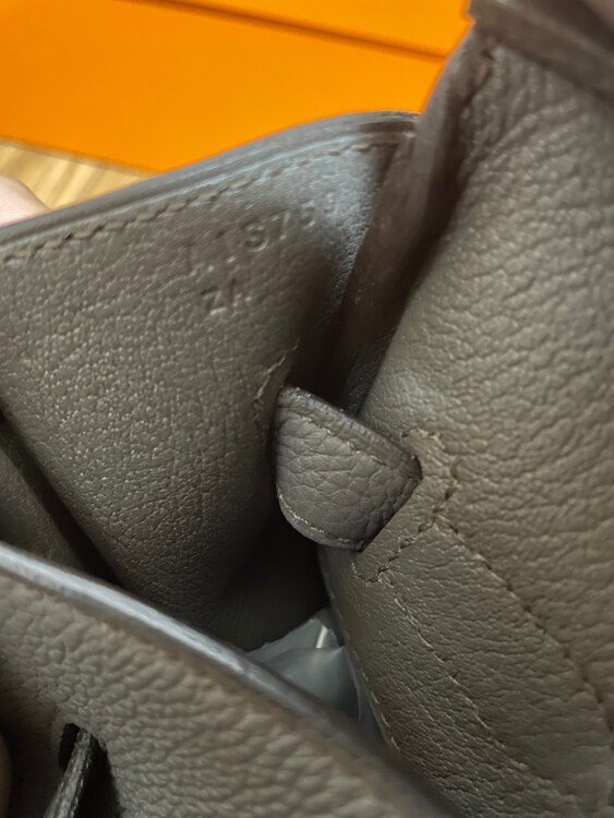 エルメス バーキン （ブランドバッグ）の商品画像 - 査定依頼日：2025年4月27日 - 最高査定価格：1,750,000円