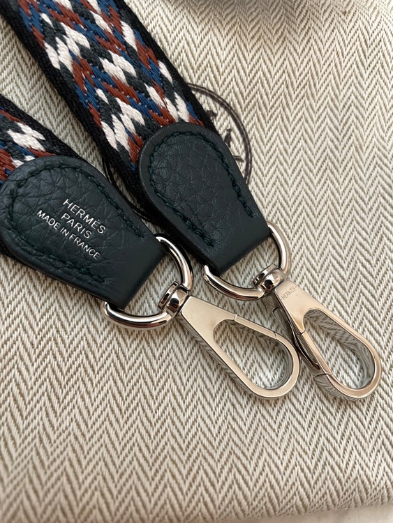 エヴリンTPM（ブランドバッグ）の商品画像 - 査定依頼日：2025年6月5日 - 最高査定価格：350,000円