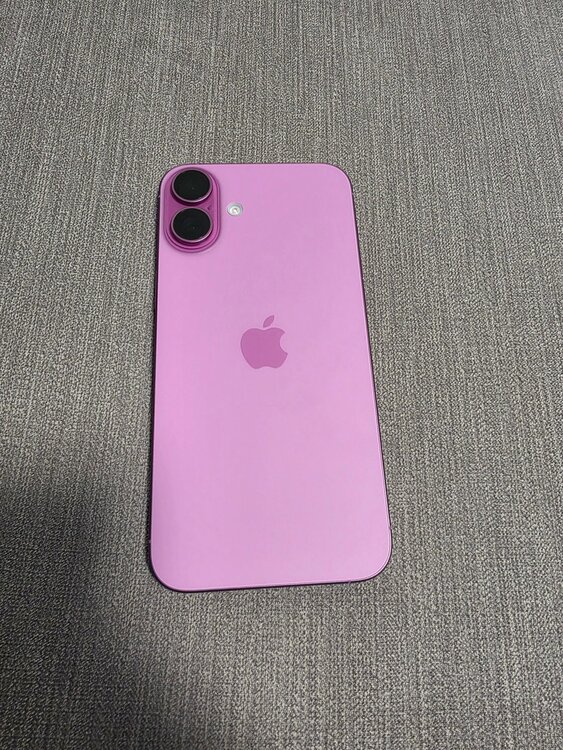 iPhone iPhone 16 Plus 256GB au（スマホ）の商品画像 - 査定依頼日：2026年8月7日 - 最高査定価格：99,000円