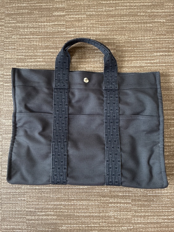 エルメス エールバッグ（ブランドバッグ）の商品画像 - 査定依頼日：2026年9月15日 - 最高査定価格：40,000円