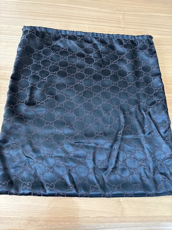 トートバッグ（ブランドバッグ）の商品画像 - 査定依頼日：2025年5月28日 - 最高査定価格：32,000円