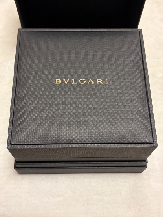 ブルガリ ブルガリブルガリ SAP103570（高級時計）の商品画像 - 査定依頼日：2025年12月8日 - 最高査定価格：235,000円