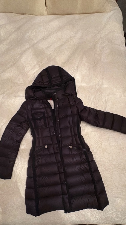 レディースダウンコート（古着・ファッション）の商品画像 - 査定依頼日：2025年11月10日 - 最高査定価格：37,500円