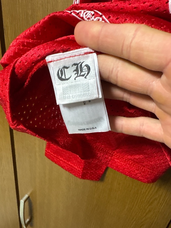 クロムハーツメッシュロングtシャツ赤（古着・ファッション）の商品画像 - 査定依頼日：2026年3月17日 - 最高査定価格：8,000円