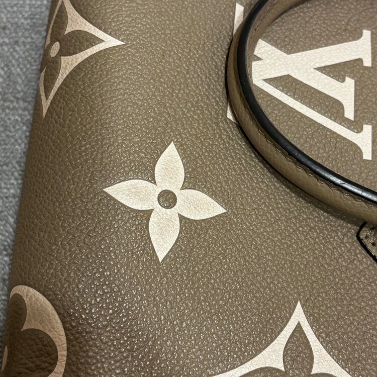 オンザゴーPM アンプラントICチップ（ブランドバッグ）の商品画像 - 査定依頼日：2025年5月9日 - 最高査定価格：210,000円