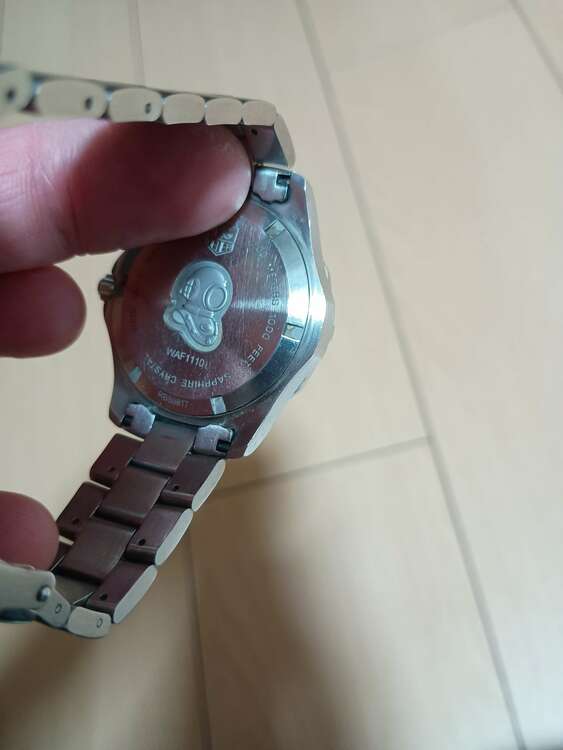 タグホイヤー アクアレーサー WAF1110（高級時計）の商品画像 - 査定依頼日：2025年4月15日 - 最高査定価格：40,000円