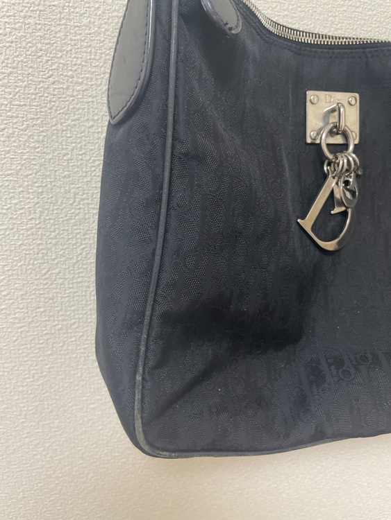 NLC44168（ブランドバッグ）の商品画像 - 査定依頼日：2026年8月12日 - 最高査定価格：50,000円