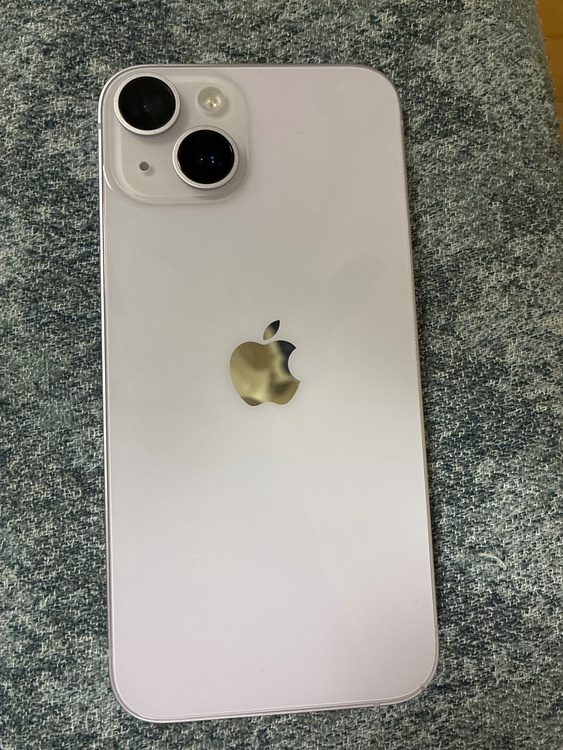 iPhone iPhone 14 128GB au（スマホ）の商品画像 - 査定依頼日：2026年9月13日 - 最高査定価格：21,000円