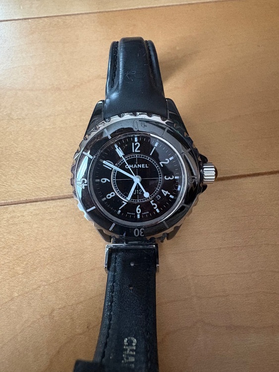 シャネル J12 （高級時計）の商品画像 - 査定依頼日：2025年12月2日 - 最高査定価格：180,000円