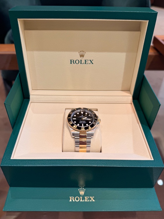 ロレックス サブマリーナー 126613Ln（高級時計）の商品画像 - 査定依頼日：2025年6月25日 - 最高査定価格：2,770,000円