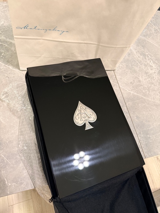 BDB&BDNシルバーツインセット（お酒）の商品画像 - 査定依頼日：2025年11月18日 - 最高査定価格：150,000円